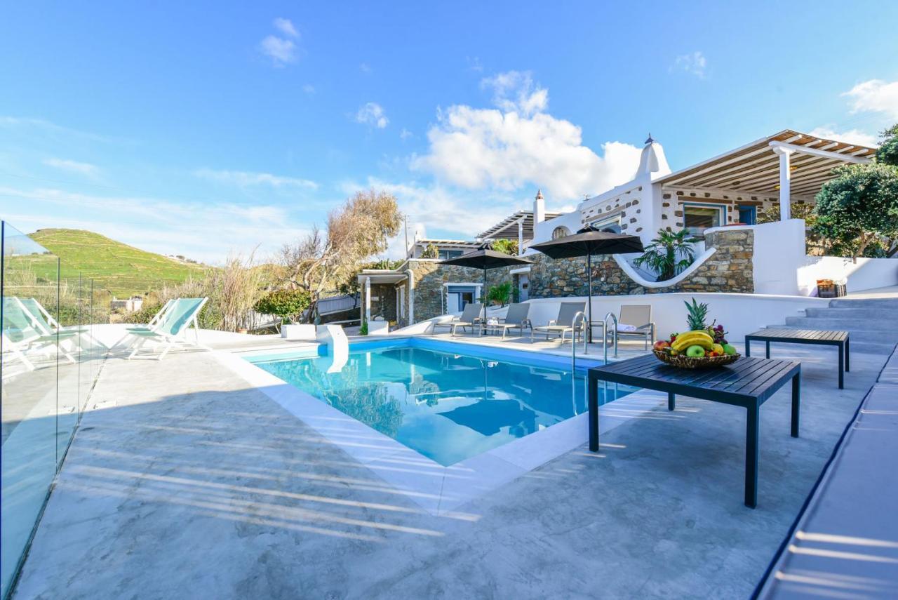 Ftelia Beach Paradise - Villa Irina'S Oasis Ngoại thất bức ảnh