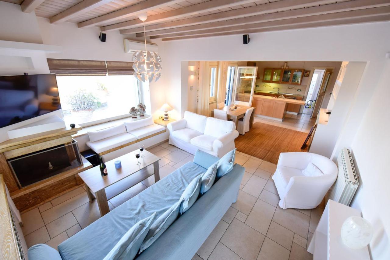 Ftelia Beach Paradise - Villa Irina'S Oasis Ngoại thất bức ảnh